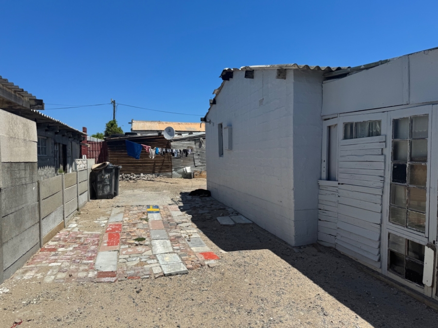 2 Bedroom Property for Sale in Riverside Western Cape